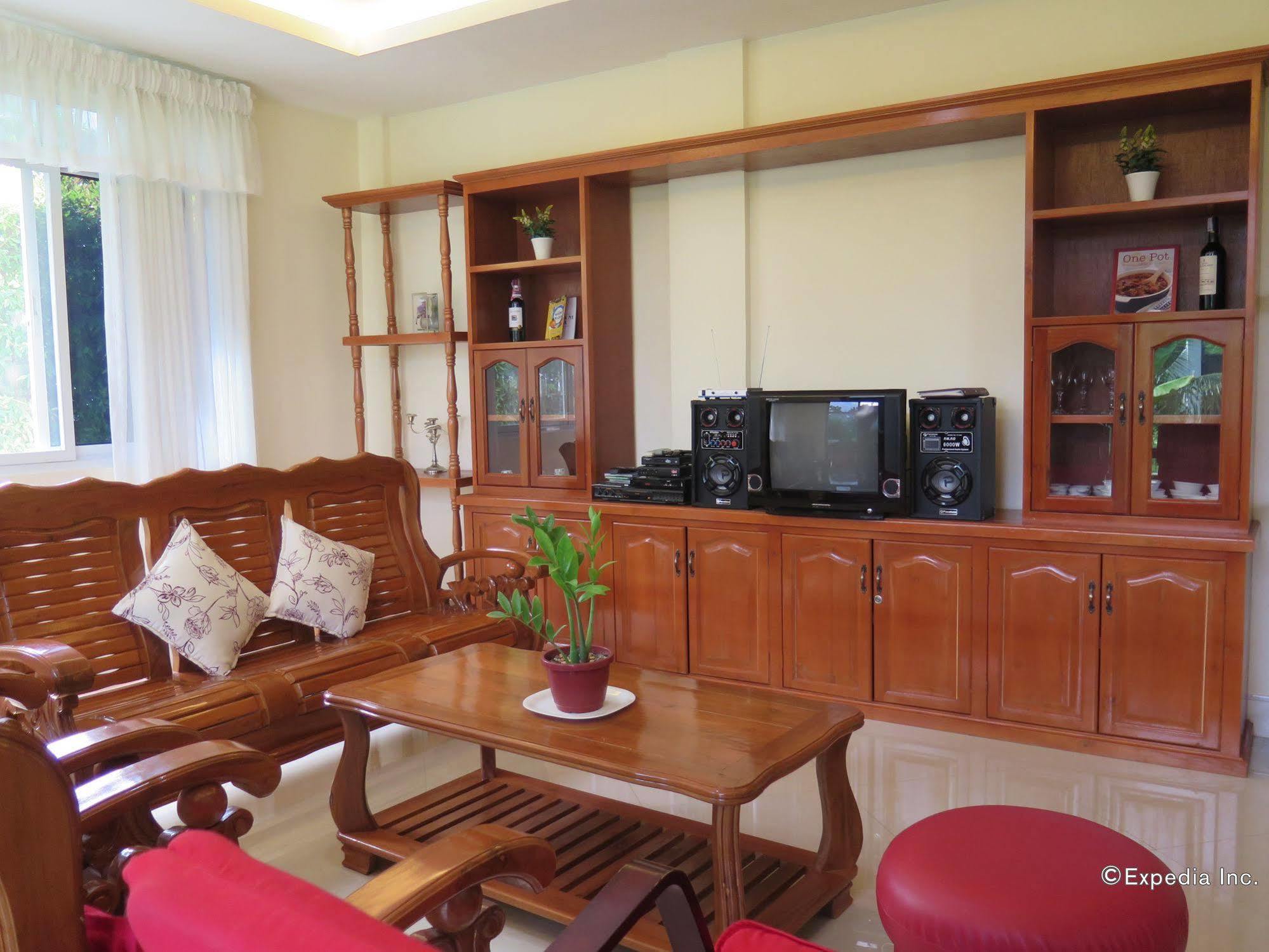 Oasi Fiore Bed & Breakfast Panglao-stad Buitenkant foto